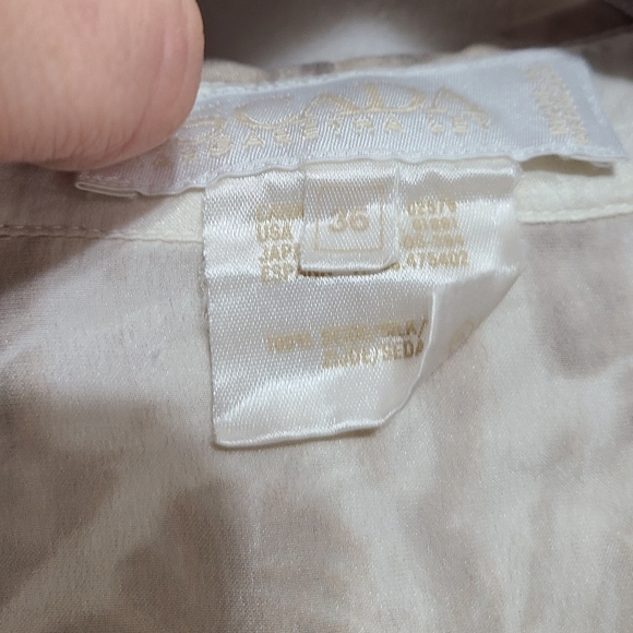 Vintage Escada Women's Silk Tiger Print Blouse Size 36 - Picture 4 of 8